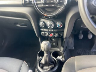 /photos/12553/00191928-beb7-1f92-9cb0-e20b3e22028d_i320x240.jpg