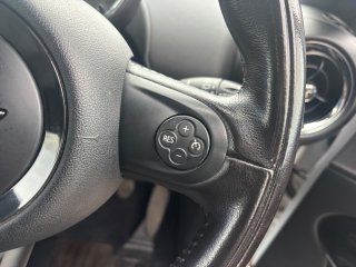 /photos/12553/05a0dff2-12e2-494f-8788-43ce3cc9a7cd_i320x240.jpg