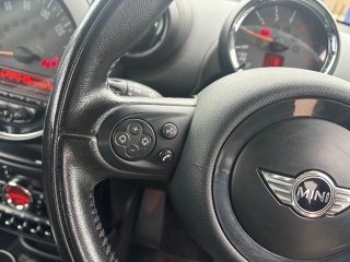 /photos/12553/05e2d330-82e9-945c-f594-69c3a38e3877_i320x240.jpg