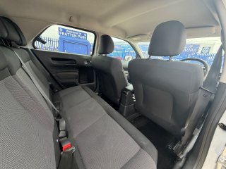 /photos/12553/17c74b86-fc0b-0190-0c4c-5c80a64b3259_i320x240.jpg