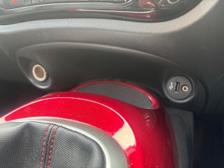 /photos/12553/4a2845f3-8f43-4a74-b291-077aa6cfdcc9_i320x240.jpg