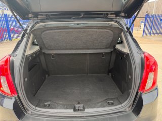 /photos/12553/4c259eb0-6a86-e954-80ee-fe0f1016513a_i320x240.jpg