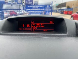 /photos/12553/7a328ce1-9b52-d0b2-f22b-92ddf128e0a7_i320x240.jpg