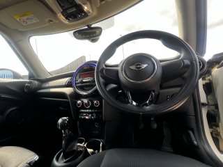 /photos/12553/9ffc5897-e7f2-3c85-a99b-8ca64e424e39_i320x240.jpg