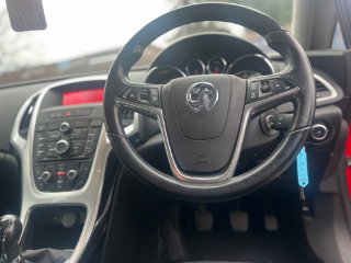 /photos/12553/d772c870-a66a-e651-2f8d-1459bced1f85_i320x240.jpg