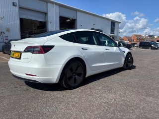 /photos/12553/e835e53e-c7d2-b8f2-671d-27e0b8350264_i320x240.jpg