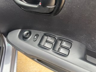 /photos/12553/ed059b37-2d82-2fd7-63ff-726f57d2bfa8_i320x240.jpg