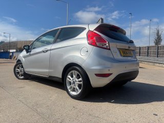 /photos/12553/f0ae148c-1ccf-51ff-d9d0-b6209b47ecbd_i320x240.jpg